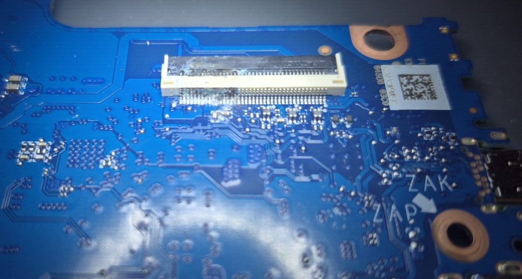 Acer Chromebook display connector heavily corroded and burned